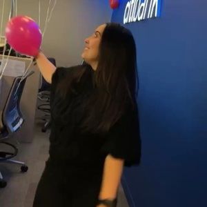 Meet your Posher, Christie